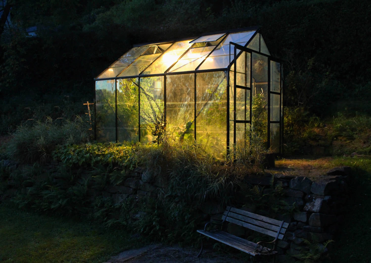 Vitavia Gewächshaus Uranus 8300 254 x 317 cm schwarz 3 mm Sicherheitsglas Vitavia Gewächshaus Uranus 8300 254 X 317 Cm Schwarz 3 Mm Sicherheitsglas -Vitavia Speichern 4005717182625 2748198