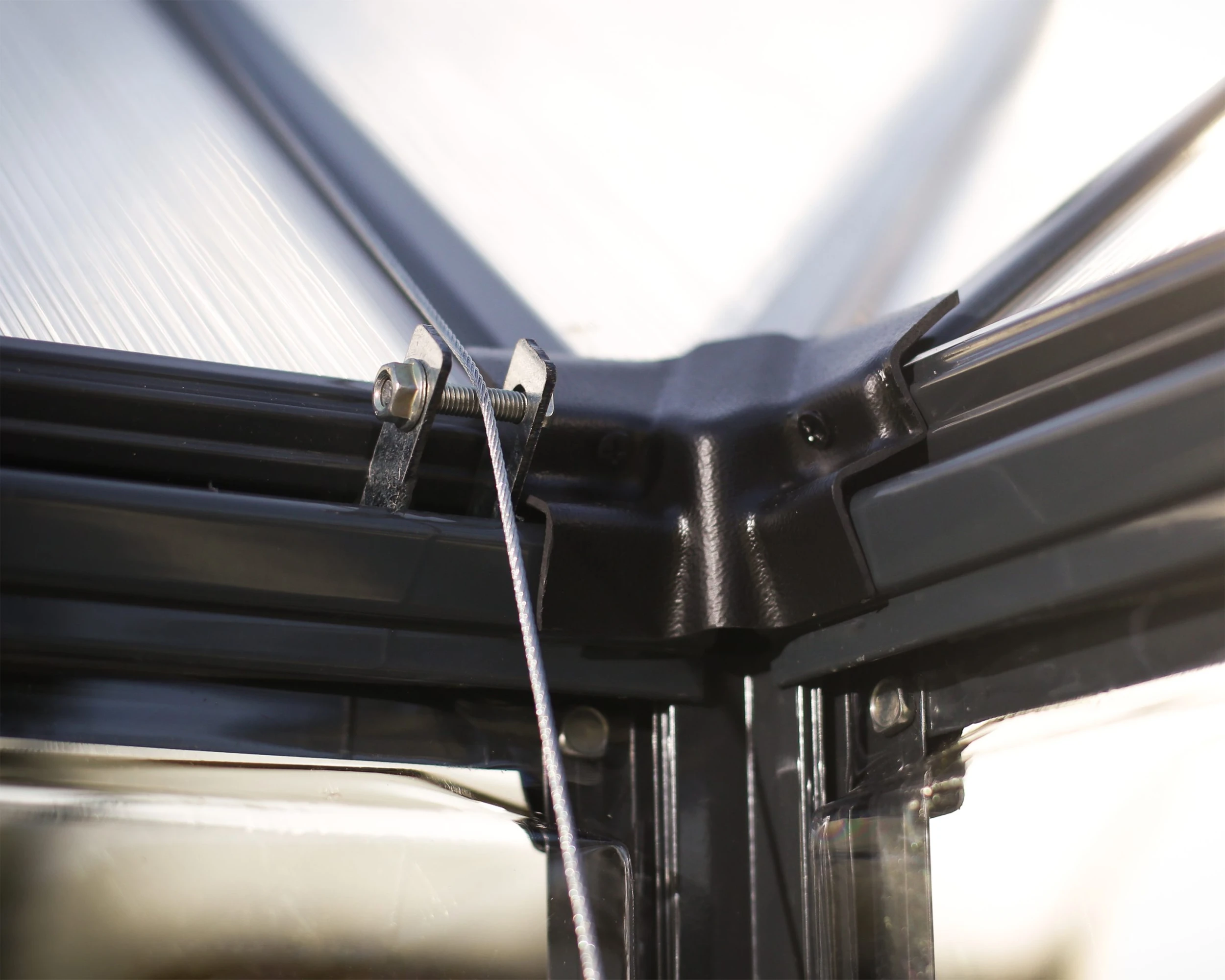 Canopia Gewächshaus Victory Orangerie 305 x 365 x 269 cm Palram Canopia Gewächshaus Victory Orangerie 305 X 365 X 269 Cm -Vitavia Speichern 7290103121914 17 scaled